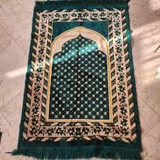 تصویر 2 از سجاده مخمل بزرگ با تنوع رنگ + درجه یک